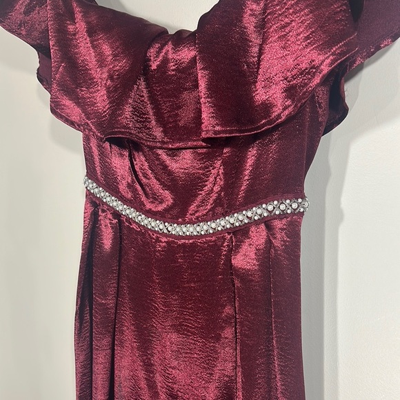 Altar'd State Red Flutter Sleeve Off-the-Shoulder floor length gown beaded belt - Picture 2 of 6